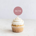 Moderner Dusty Rose Monogram Wedding Umschlag Aufk Runder Aufkleber<br><div class="desc">Einprägen Sie Ihre persönliche Touch auf Ihrer Hochzeitkorrespondenz mit unseren Mongram Umschlag Aufklebern der modernen Dusty Rose. Diese eleganten,  stilvollen Siegel verbinden die zeitlose Eleganz eines Monogramms mit der zeitgenössischen Schönheit staubiger Rose und machen sie zur perfekten Touch für Ihre Hochzeitsfeiern und Dankeschön-Noten.</div>