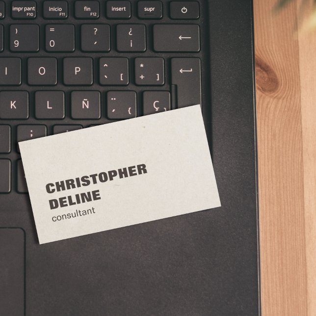 Moderner, einfacher, stilvoller Papierbrown-Berate Visitenkarte (Von Creator hochgeladen)