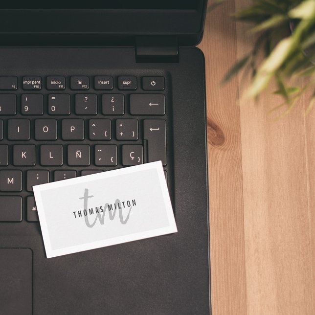 Moderner, eleganter Grau White Monogram Consultant Visitenkarte (Von Creator hochgeladen)