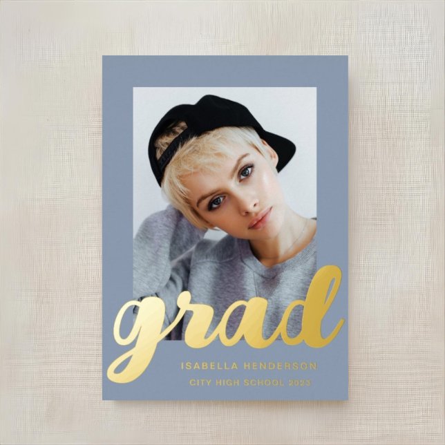 Moderner Foto Abschluss Dusty Blue Gold Folieneinladung (Modern Photo Graduation Dusty Blue Gold Foil Invitation)