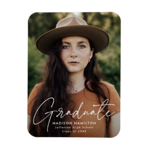 Moderner Graduate White Script Foto Abschluss Magnet