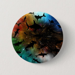 Moderner Hai-Kiefer unter der Meergalaxie Button