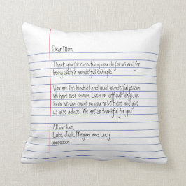 Moderner handgeschriebener Brief über das Linedpap Kissen