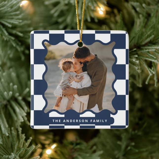 Moderner Karo mit glattem Rand - minimales Foto We Keramikornament (Baum)