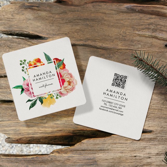 Moderner klassischer Wasserfarbenpeony QR CODE Quadratische Visitenkarte (Von Creator hochgeladen)