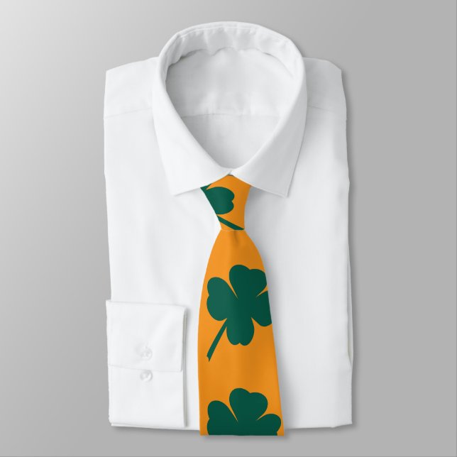 Moderner Klee St. Patricks Tag  Krawatte (Gebunden)