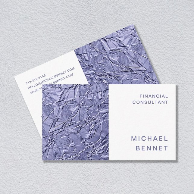 Moderner Lila Metallic-Finanzberater Visitenkarte (Von Creator hochgeladen)