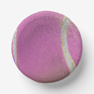 Moderner Lila Tennisball in Rosa Pappteller
