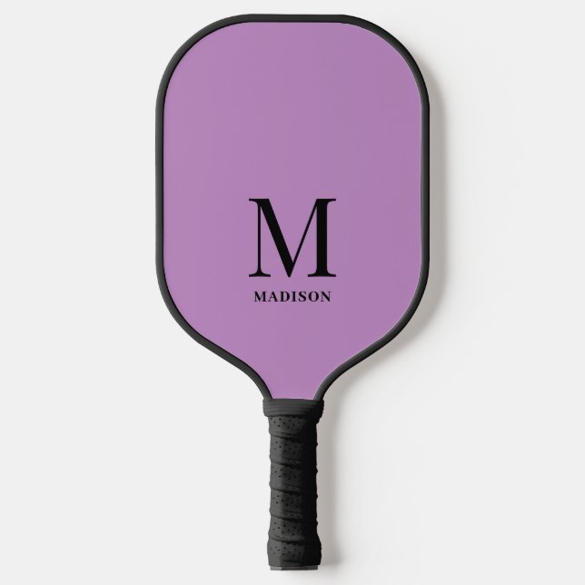 Moderner Lila und schwarzer Monogramm-Anfangsname Pickleball Schläger (Vorderseite)
