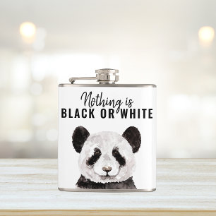 Moderner lustiger Panda Schwarz-Weiß mit Zitat Flachmann