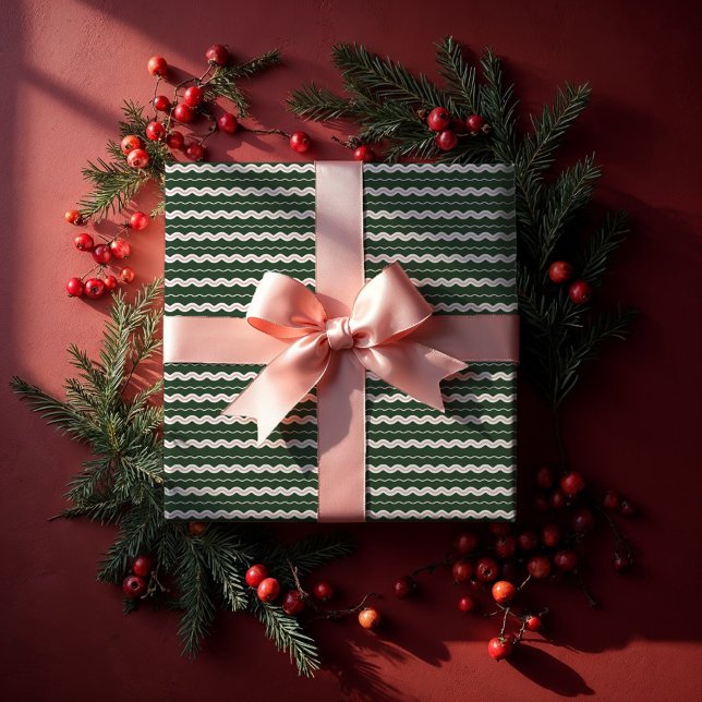 Moderner minimaler Retro-Wavy Green & Pink Stripe Geschenkpapier (Modern Minimal Retro Wavy Green & Pink Stripe Wrapping Paper)