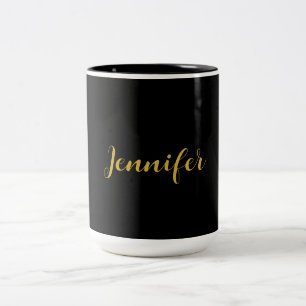 Moderner Minimalistischer Kalligraphiename Black G Zweifarbige Tasse