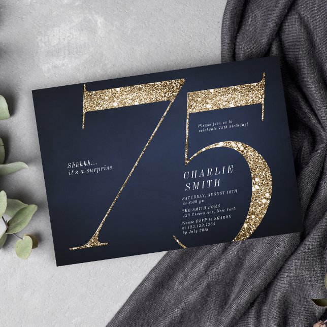Moderner Minimalistischer Marinegoldgold Glitzer 7 Einladung (Modern minimalist navy gold glitter 75th birthday invitation)