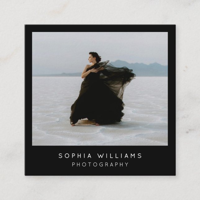 Moderner Minimalistischer QR-Code für Berufliches  Quadratische Visitenkarte (Vorderseite)