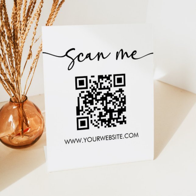 Moderner Minimalistischer Scan Me QR-Code Sockelschild (Von Creator hochgeladen)