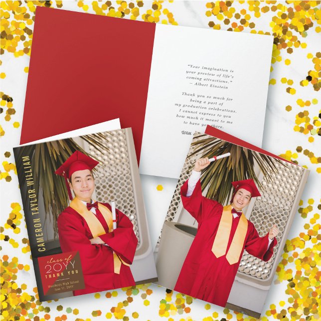 Moderner Minimalistischer Split Square Foto Abschl Dankeskarte (Modern Minimalist Red/Brown Split Square Photo Graduation Thank You Card @ zazzle.com/color_therapy)