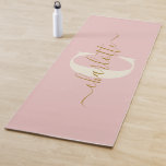 Moderner Mit Monogramm Name Blush Pink Yogamatte<br><div class="desc">Custom Modern Mit Monogramm Name Blush Pink Yoga Mat</div>