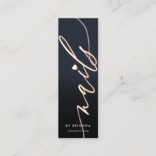 Moderner Nagelkünstlerischer Manikürspezialist Nai Mini Visitenkarte