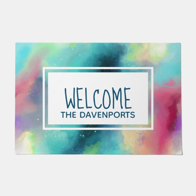 Moderner Nebel in Grün und Rotem Raum Willkommen Fußmatte (Vorderseite)