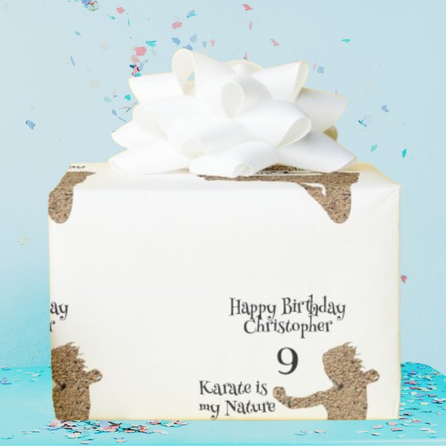 Moderner Pattern Martial Arts Karate Kindergeburts Geschenkpapier (Von Creator hochgeladen)