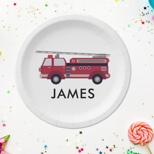 Moderner Personalisierter Name Red Fire LKW Geburt Pappteller (Fireman Firetruck Boys birthday Party paper plate Modern Firefighter birthday theme)