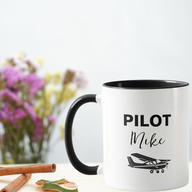 Moderner PILOT-Text und Flugzeug, Personalisiertes Tasse (Von Creator hochgeladen)