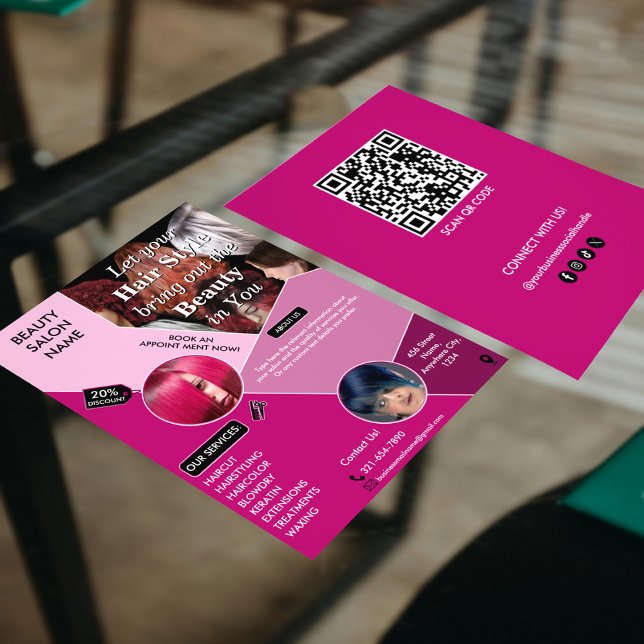 Moderner Pink Beauty Hair Services Salon nach Maß Flyer (Von Creator hochgeladen)