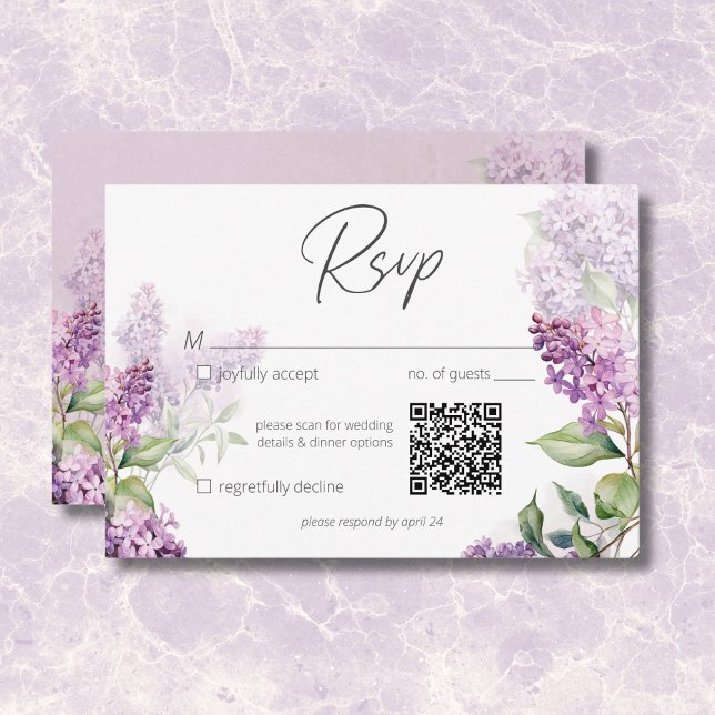 Moderner romantischer Lila & Sage Lilacs QR Code RSVP Karte (Modern Romantic Purple & Sage Lilacs QR Code RSVP Card)