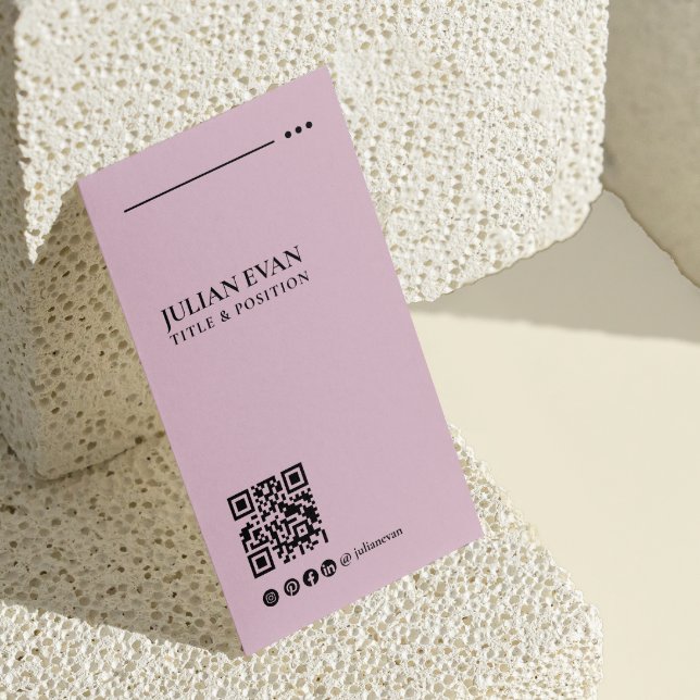 Moderner rosa Beruflicher QR-Code in Verbindung Visitenkarte (Von Creator hochgeladen)