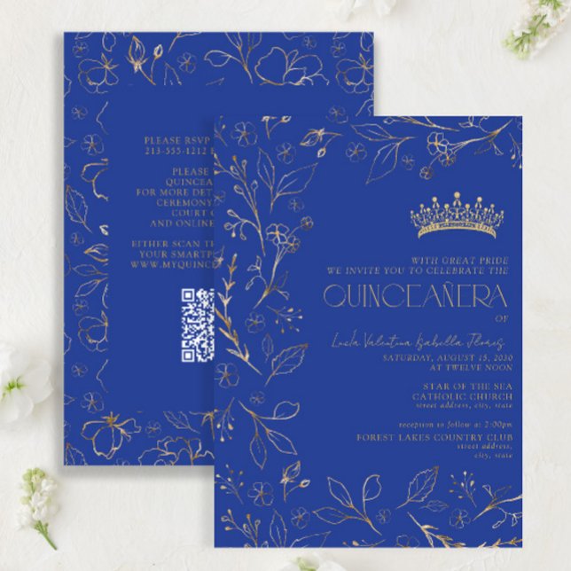 Moderner Royal Blue Gold QR Code Floral Quinceñera Einladung (Von Creator hochgeladen)