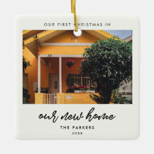 Moderner Schriftart Erste Weihnachten auf unserer  Keramikornament