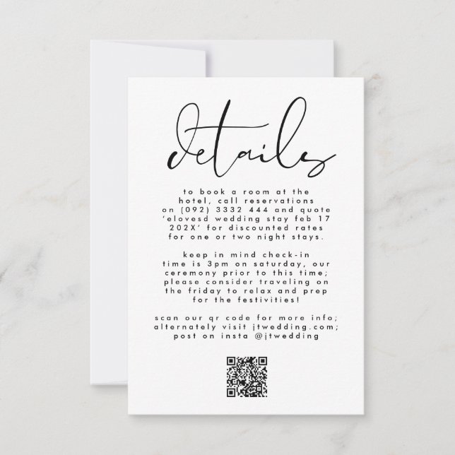 Moderner Schwarz-Weiß-Eleganter Text Hochzeit QR C RSVP Karte (Vorderseite)