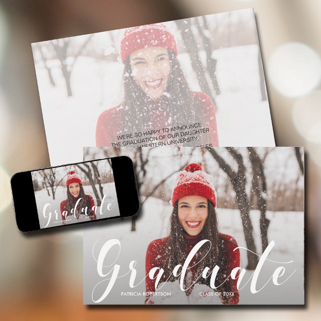 Moderner Script-Abschluss Ankündigung (Modern Script Photo Graduation Announcements)