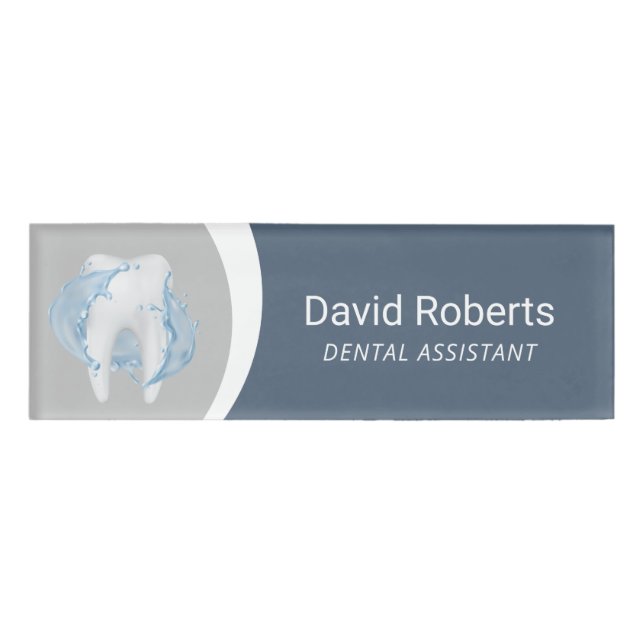 Moderner Silver & Blue Dental Assistant Namenschild (Vorderseite)