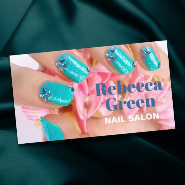 Moderner, stilvoller Maniküre Nail Artist Nail Sal Visitenkarte (Modern Stylish Manicurist Nail Artist Nail Salon Business Card)