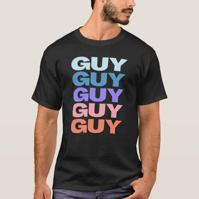 Moderner Typ mit wiederholtem Text T-Shirt (Vorderseite)
