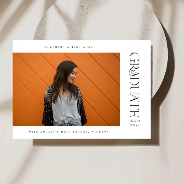 Moderner und eleganter Abschluss Ankündigung (Von Creator hochgeladen)