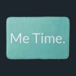 Modernes Aquamarines Green Me Time Funny Zitat Badematte<br><div class="desc">Moderne Aquamarine Green Me Time Funny Quote Badematte Treten Sie auf diesen modernen Design-Speicher Schaumstoff,  um den Duschvorhang oder allein für eine Touch Spaß zu Ihrem Bad.  Anpassbarer aquamariner Hintergrund mit fett weißer Typografie "Me Time" zentriert auf Matte.  IN VERSCHIEDENEN GRÖSSEN UND KUNSTFARBEN VERFÜGBAR.</div>