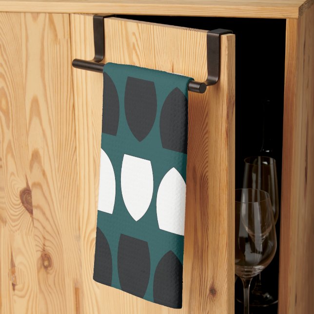 Modernes Aquamarines Schwarzes geometrisches Schwa Geschirrtuch (Drittel gefaltet)