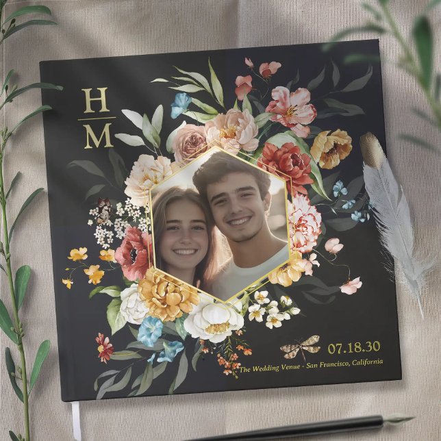 Modernes Aquarellfarben Blumenkuppel Foto Hochgold Gästebuch (Modern Watercolor Floral Couple Photo Wedding gold foil guestbook

)