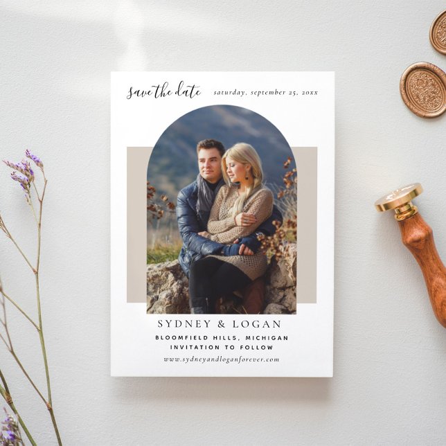 Modernes Arch Taupe Wedding Foto Save The Date (Von Creator hochgeladen)