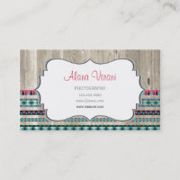 Modernes aztekisches Muster auf Holz