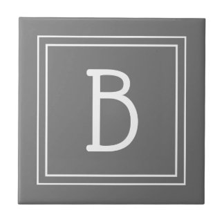 Modernes Bauernhaus Mit Monogramm Gray & White Ini Fliese