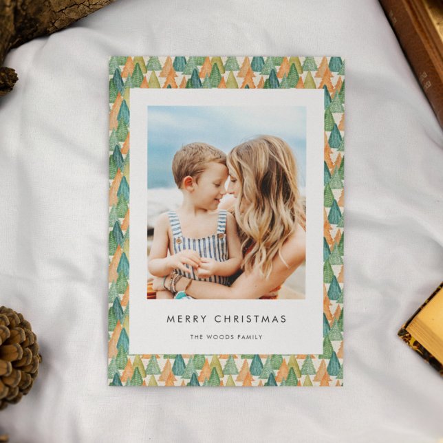 Modernes Baummuster Frohe Weihnachtsfamilie Foto Feiertagskarte (Von Creator hochgeladen)