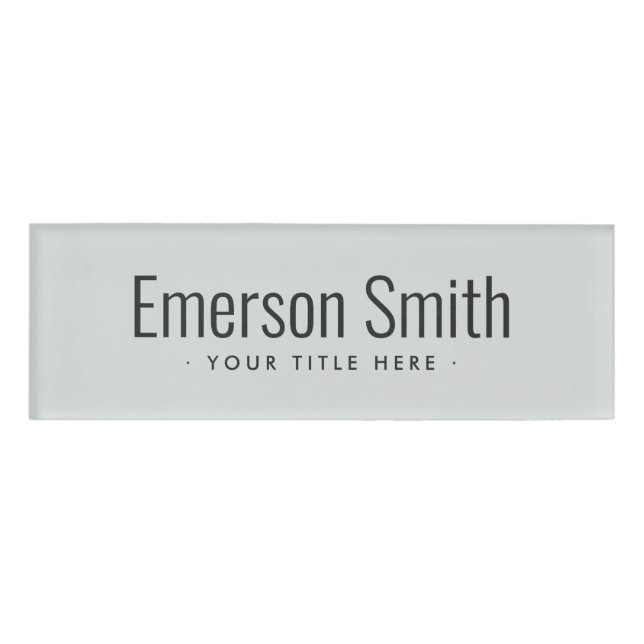 Modernes beruflich-hellgraues Magnetfeld Namenschild (Vorderseite)