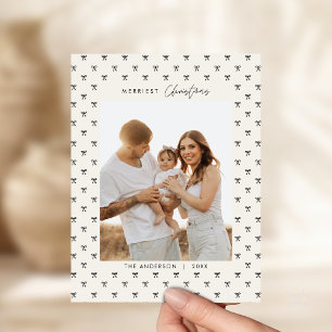 Modernes Black Bow Pattern Familienjubiläum Weihna Postkarte