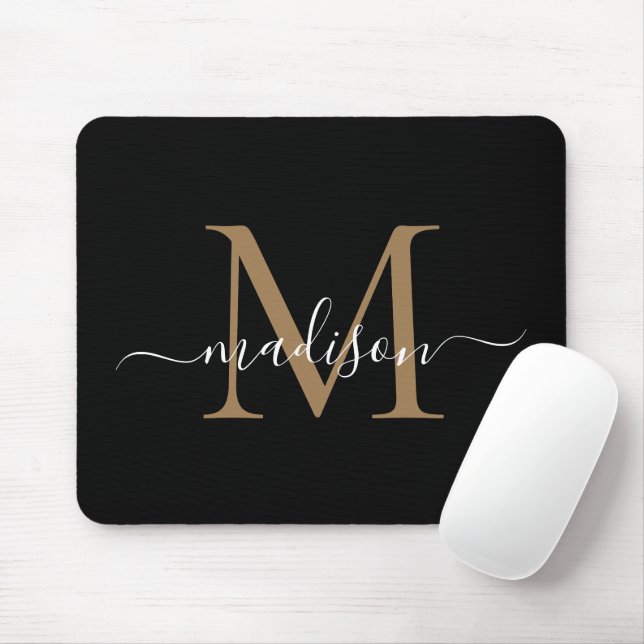 Modernes Black Gold Monogram Elegante Girly Script Mousepad (Mit Mouse)