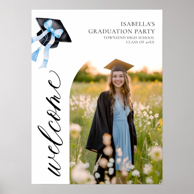 Modernes Blue Bow Coquette Graduation Cap Willkomm Poster (Vorne)