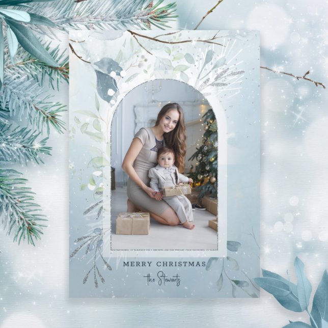 Modernes Blue Funkelnd Winter Botanisches Foto Dreifach Gefaltete Karte (Von Creator hochgeladen)