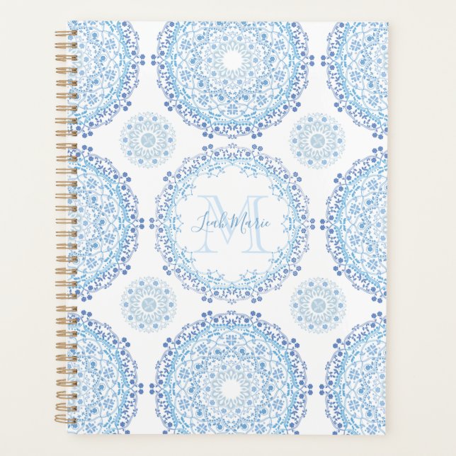 Modernes Blue Mandala Mit Monogramm Chic Planer (Vorderseite)
